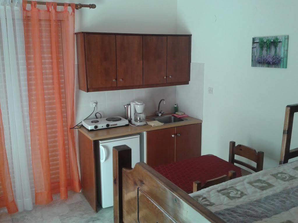 Yiannis Apartments Mastichari  Exterior photo