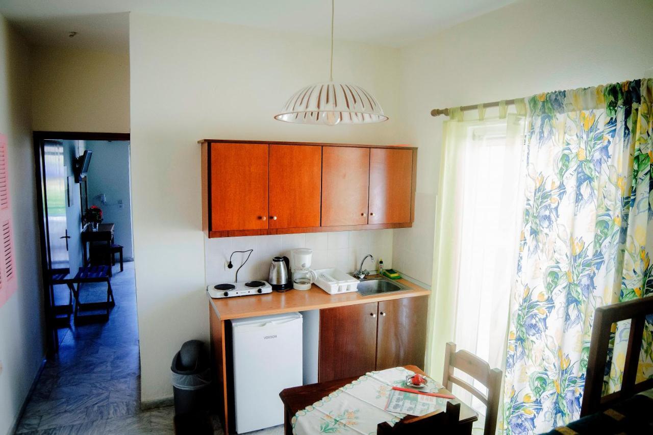 Yiannis Apartments Mastichari  Exterior photo